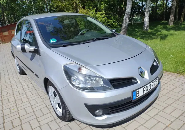 renault clio Renault Clio cena 8900 przebieg: 210000, rok produkcji 2005 z Kalety